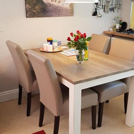 Zee En Zo Apartment เอ็กมอนด์อานเซ ภายนอก รูปภาพ